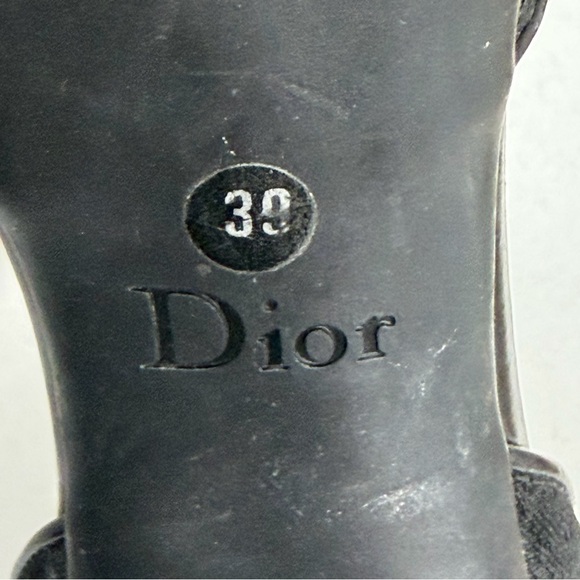 Christian Dior Diorissimo Pattern Black Leather Pumps - Picture 9 of 11